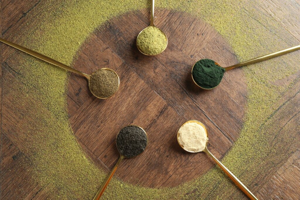 green superfood powder with pets